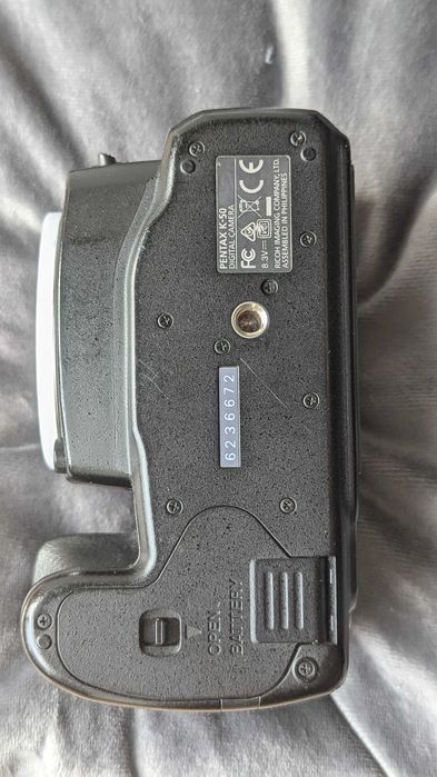 Pentax k-50 body