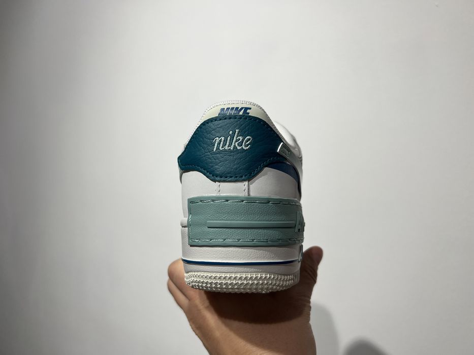 Кросівки Nike W Air Force 1 Shadow DZ1847-101