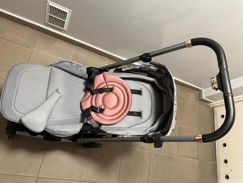 Wózek spacerowy CAVOE IDEO obrotowy 360