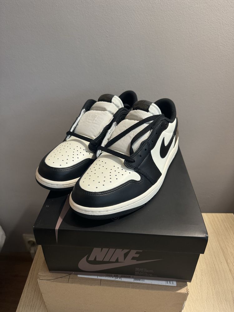 Air Jordan 1 Low OG Mocha