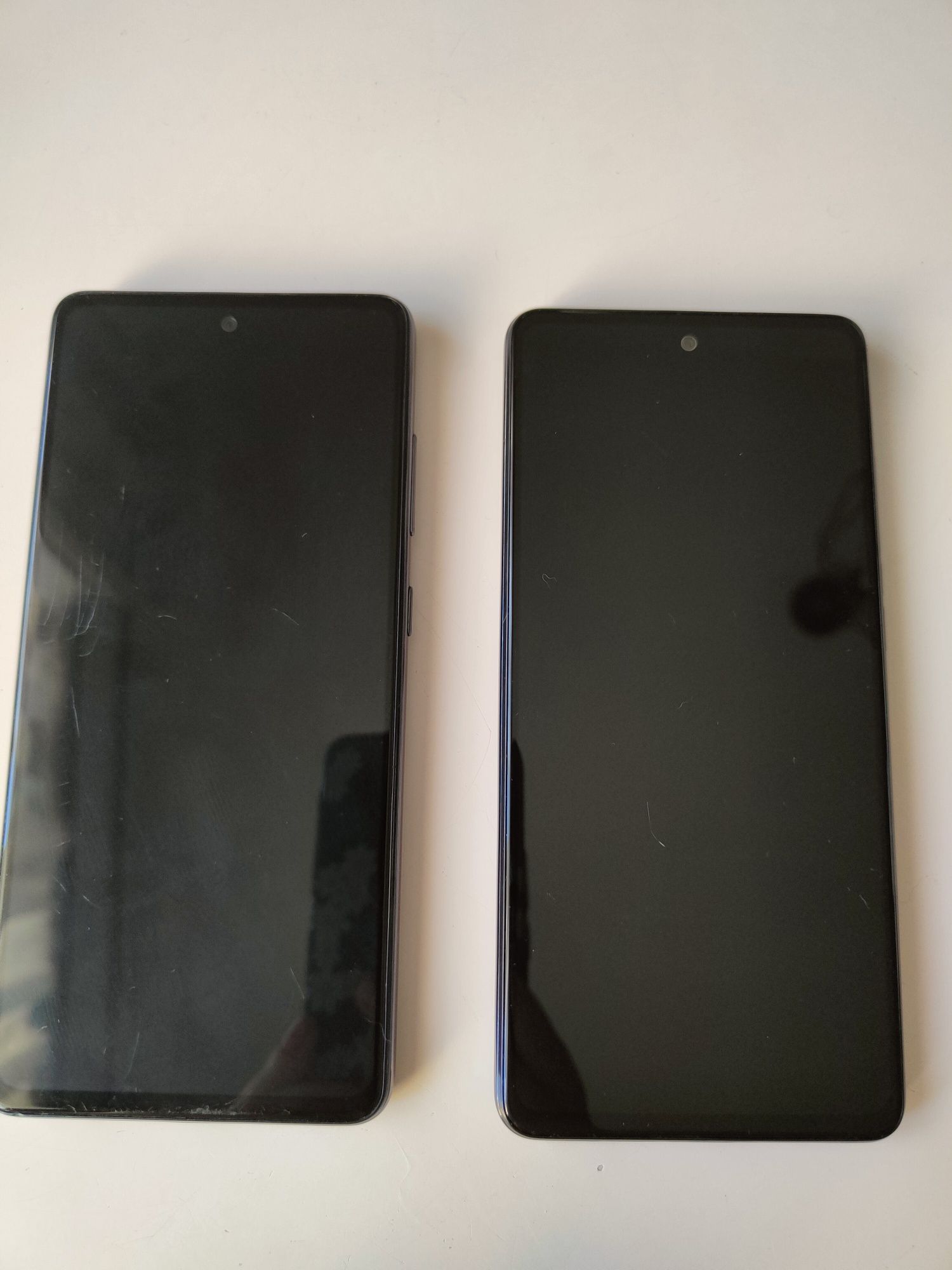 Samsung Galaxy 2szt. SM-a525f i SM-a526u