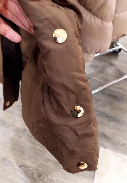 Трендовий теплий пуховик шоколадного кольору розмір M/L новий!