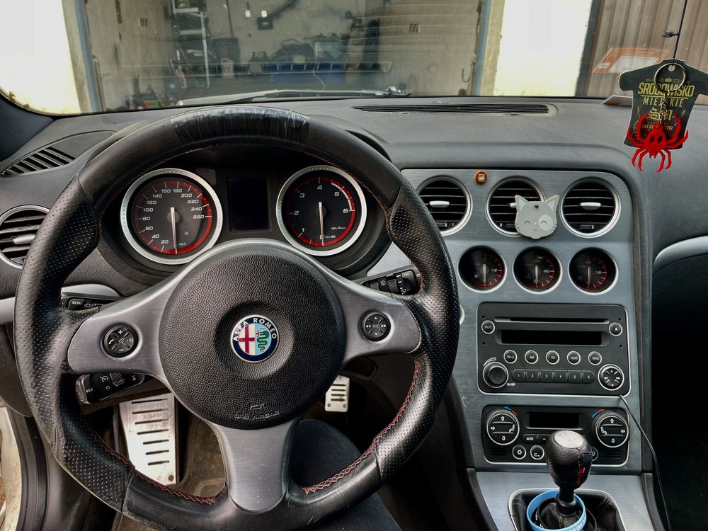 Alfa Romeo 159 wersja TI