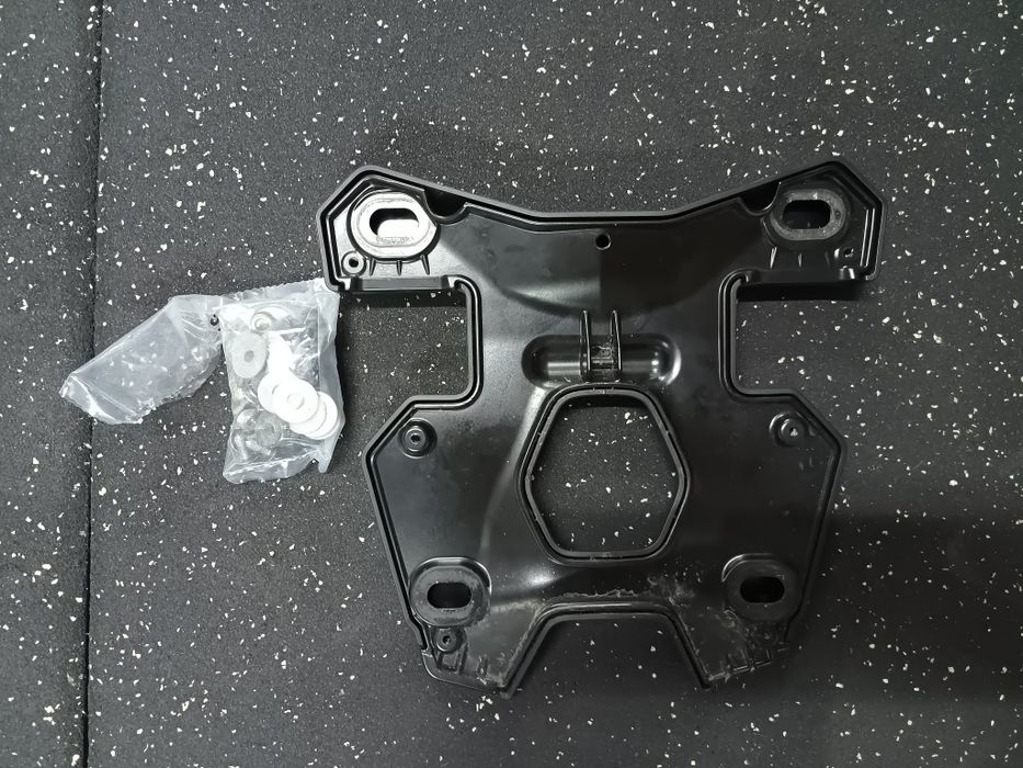 Apoio top case BMW S1000XR