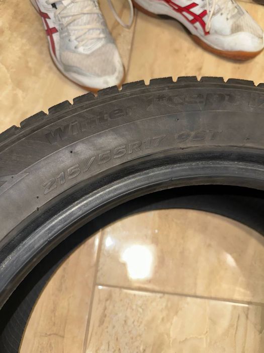 Hankook 215/55R17
