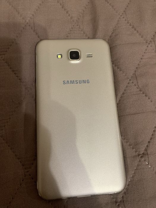 Samsung G7 neo на запчастини