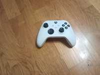 Продам xbox за 9000 в гарному стані не торгуюся!!!