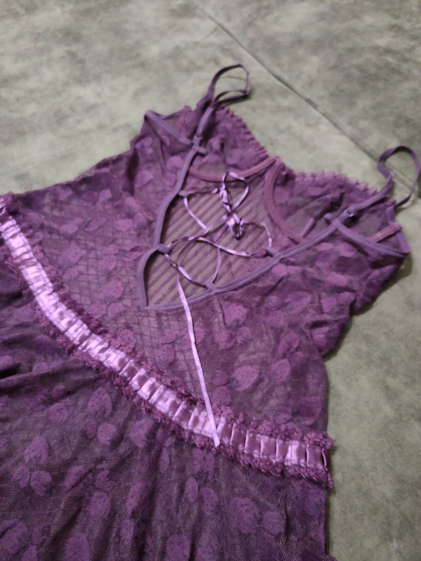 Коротка жіноча сукня з лямками під панчохи , сексуальна білизна
