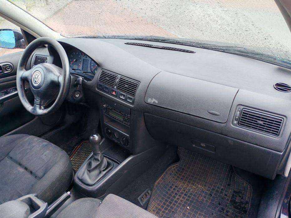 VOLKSWAGEN   GOLF IV  # 1,6 benzyna #  Zadzwoń już dziś #