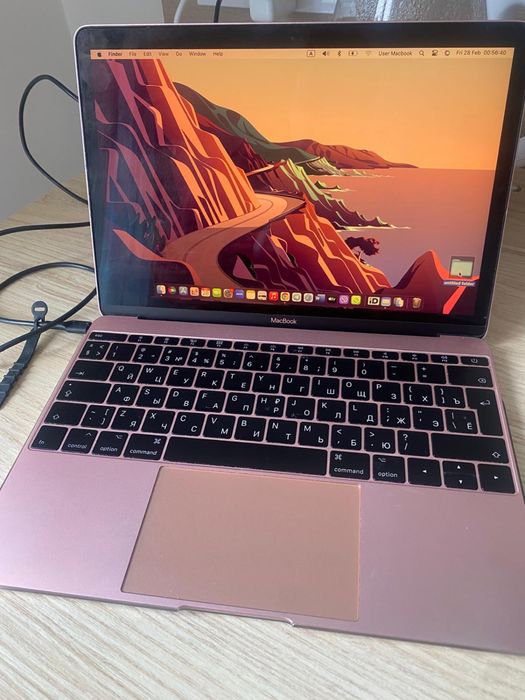 MacBook Air (макбук)