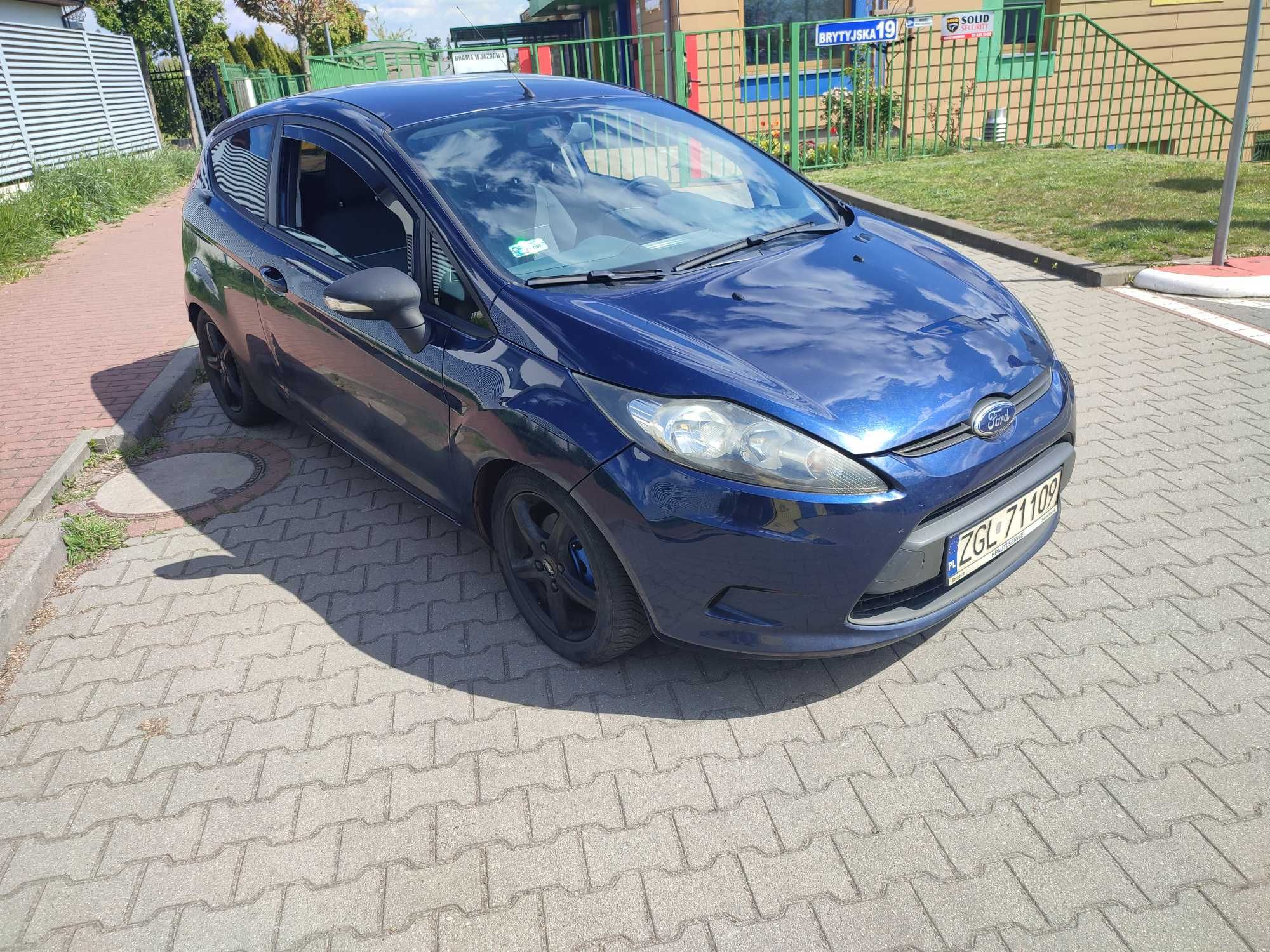 Ford Fiesta 1.25 2010 bogata wersja