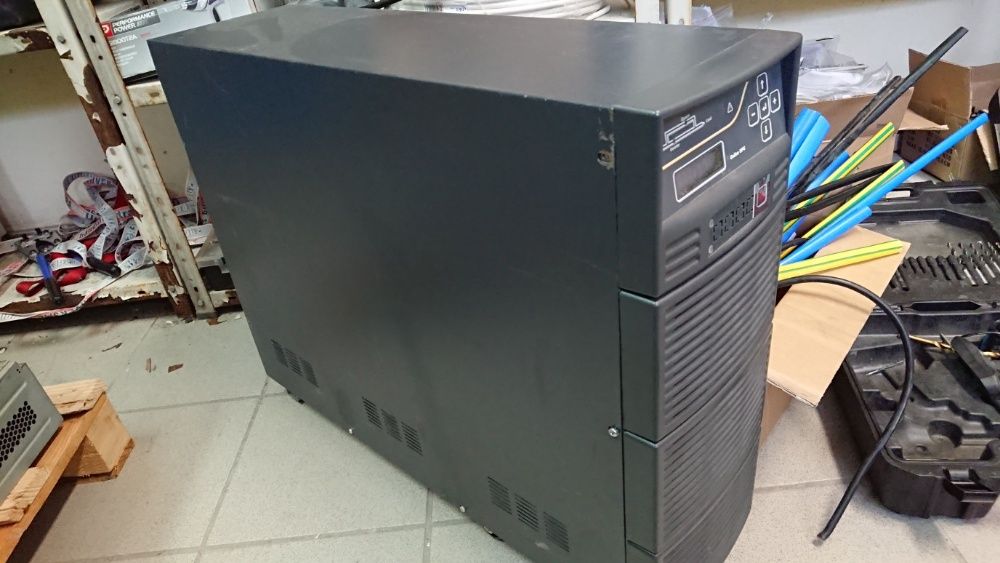 ups TESCOM model SCL110D