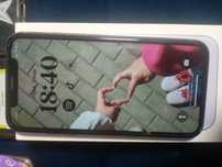 IPhone 11 jak nowy 100 % sprawny GRATISY