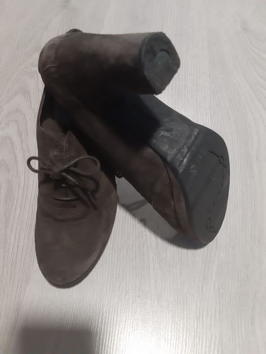 Sapato senhora castanho