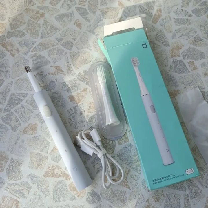 Электрическая зубная щетка Xiaomi t100