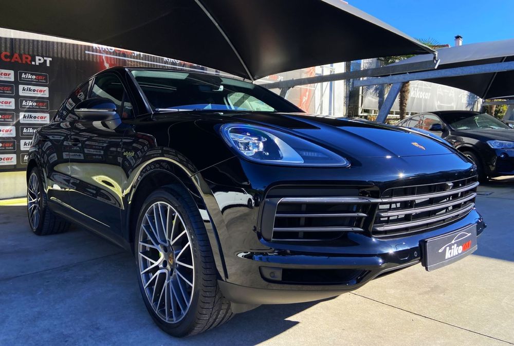 Porsche Cayenne Coupé E-Hybrid Platinum Edition
