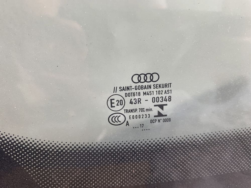Скло лобове для Audi A5 8W 2016 -2022 стекло лобовое .