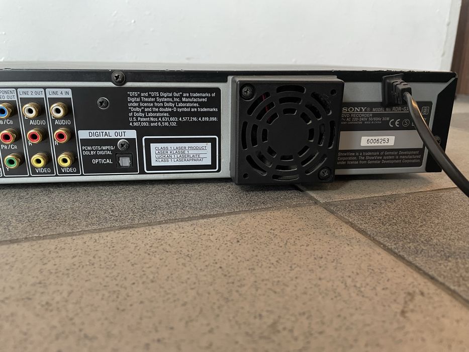 Nagrywarka DVD Sony RDR-GX210
