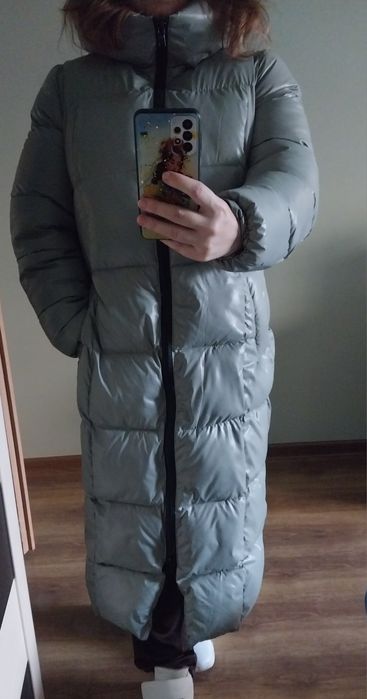 Зимовий плащ куртка пуховик 46-48 р