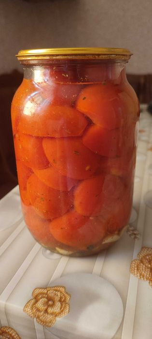 Мариновані помідори