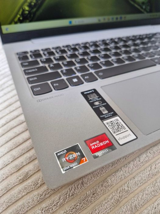 LENOVO IdeaPad 5 / Super Stan / 16 GB Ram + 512 GB SSD