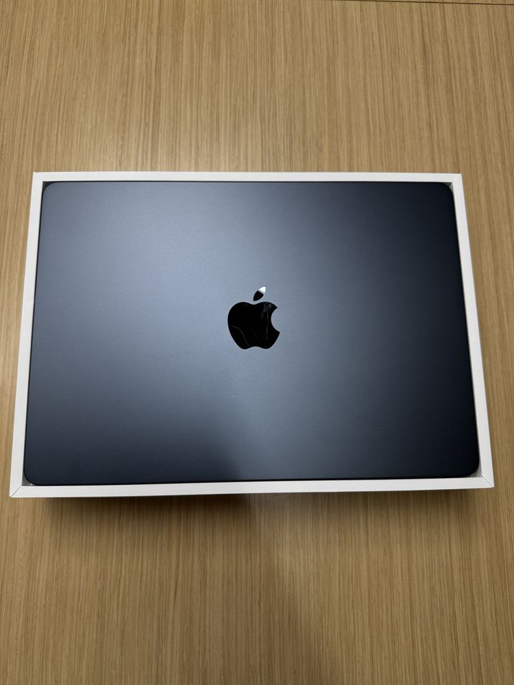 Apple Macbook Air 13 A2681 MLY33ZE/A 8GB 256GB SSD