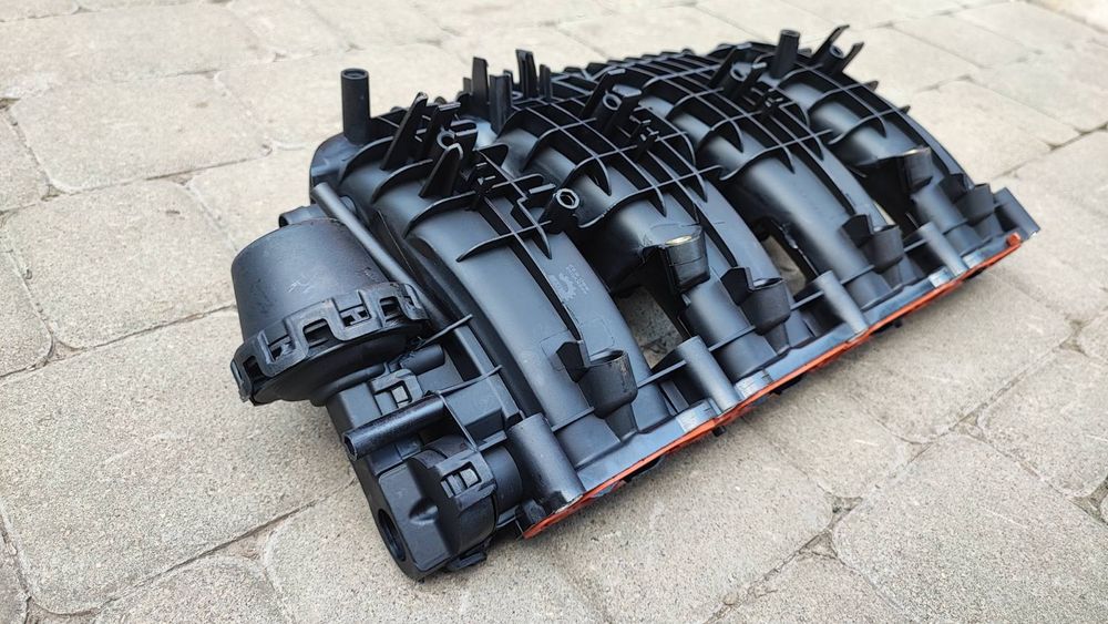 Впускной коллектор Фольксваген Тигуан