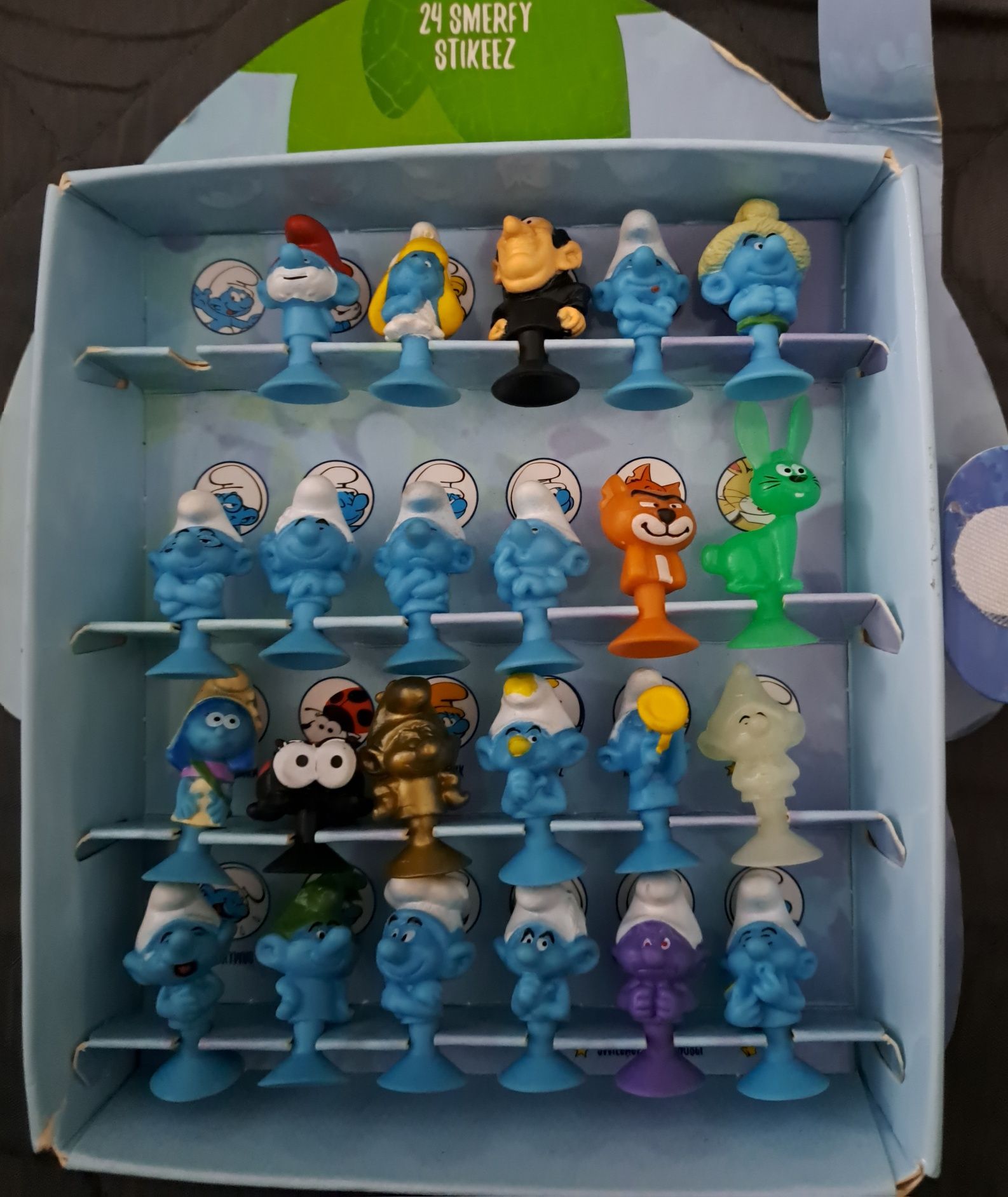 Stikeez smerfy 23 figurki