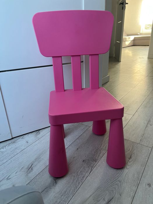 Ikea mammut krzesełko krzesło różowe dziecięce