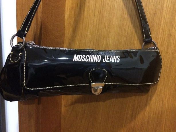 Mala preta Moschino