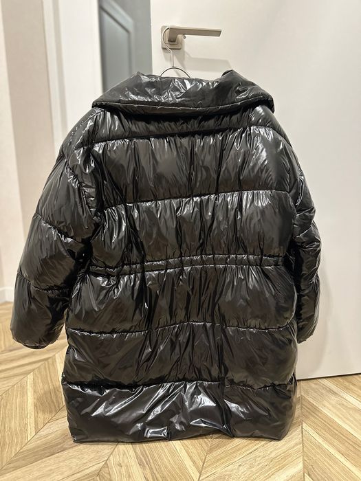 Пуховик жіночий Hugo Boss (оверсайз модель)