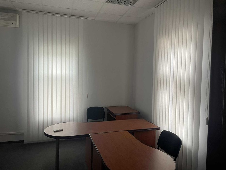 Оренда офіса 19/14/8 м2 в Чернігові р-н РАЦС/ВАЛ.