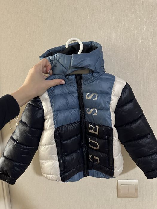 Курточка дитяча GUESS