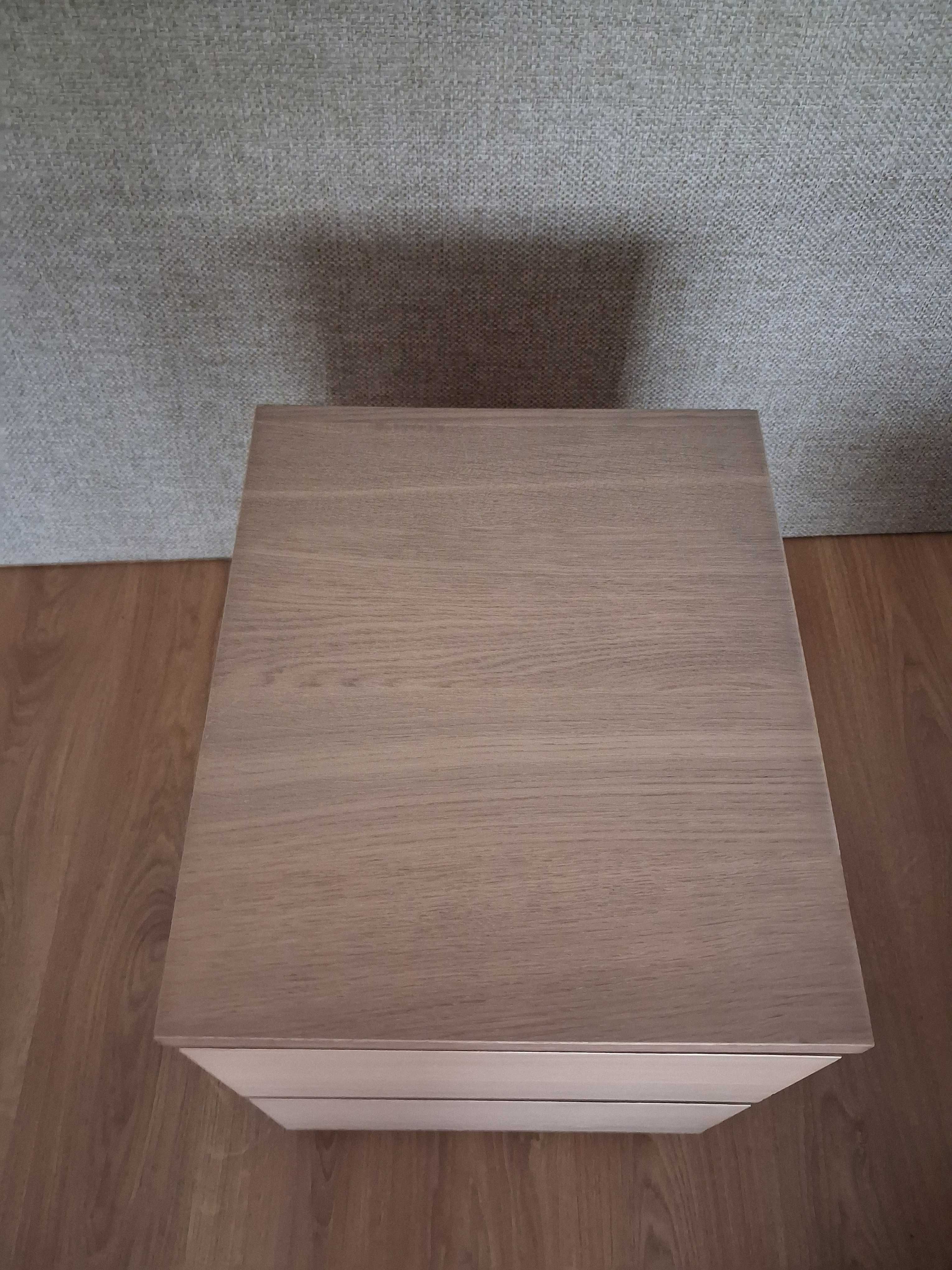 Mesa de cabeceira madeira IKEA - urgente!