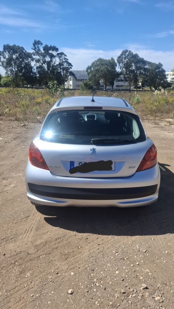 peugeot sem detalhe em lataria motor em otimo estado