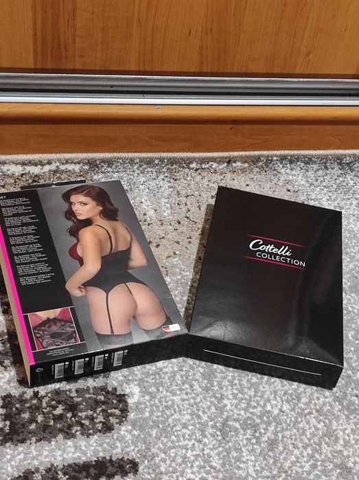 Продам корсет с подтяжками для чулок