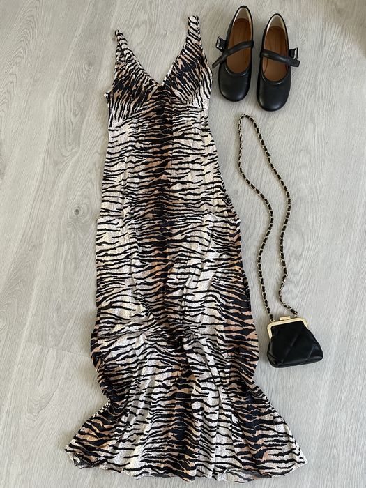 Сліп дресс, комбінація колаб з alexa chung