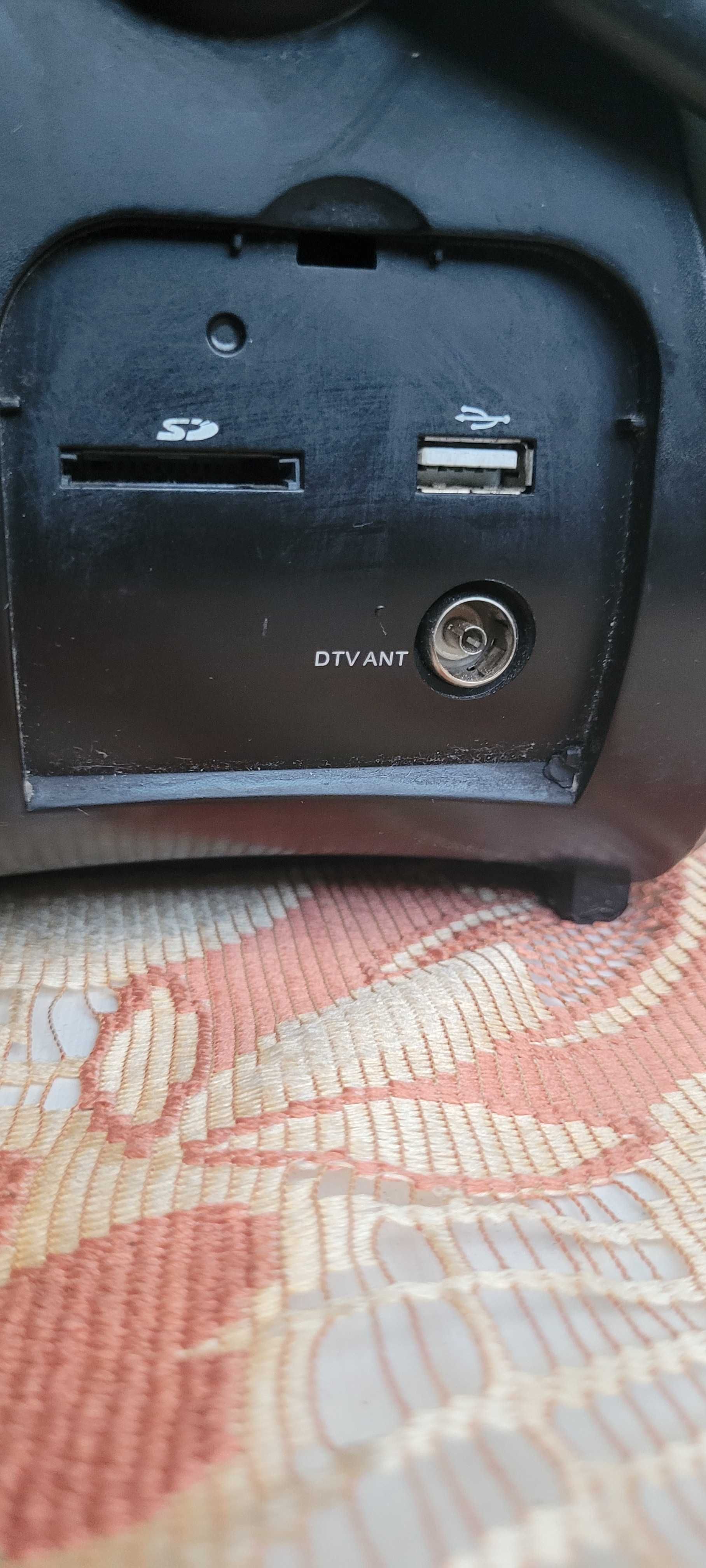 Boombox z ekranem radio telewizor odtwarzacz dvd z ekranem 7"