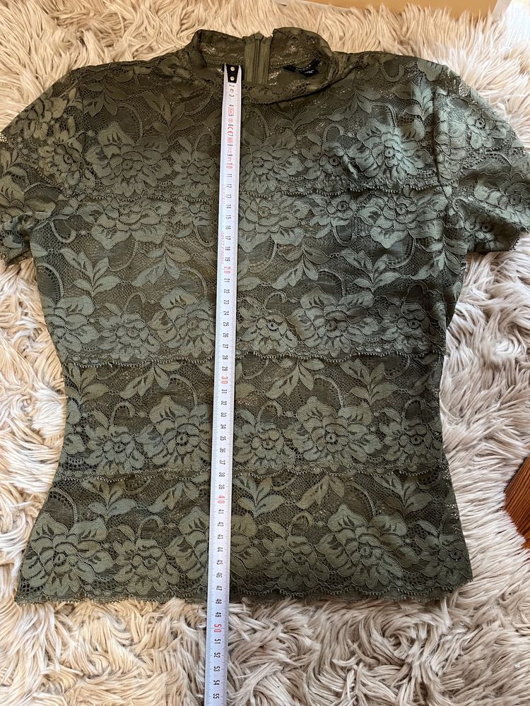 Guess bluzka z krótkim  rękawkiem koronkowa zielona r xs