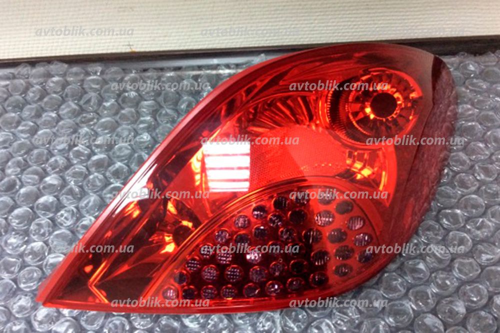 Задний фонарь Peugeot 107, 207, 208, 301, 307, 308, 407, 508