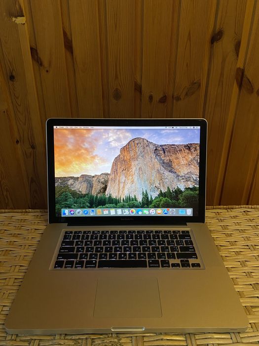 Ноутбук Macbook Pro 15 макбук про core i5 SSD