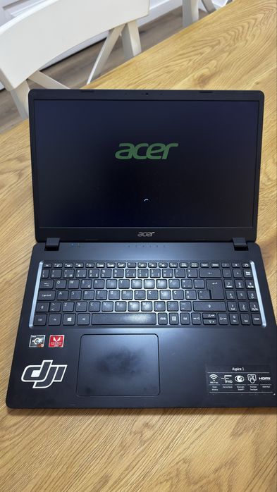 Portatil ACER Aspire 3
