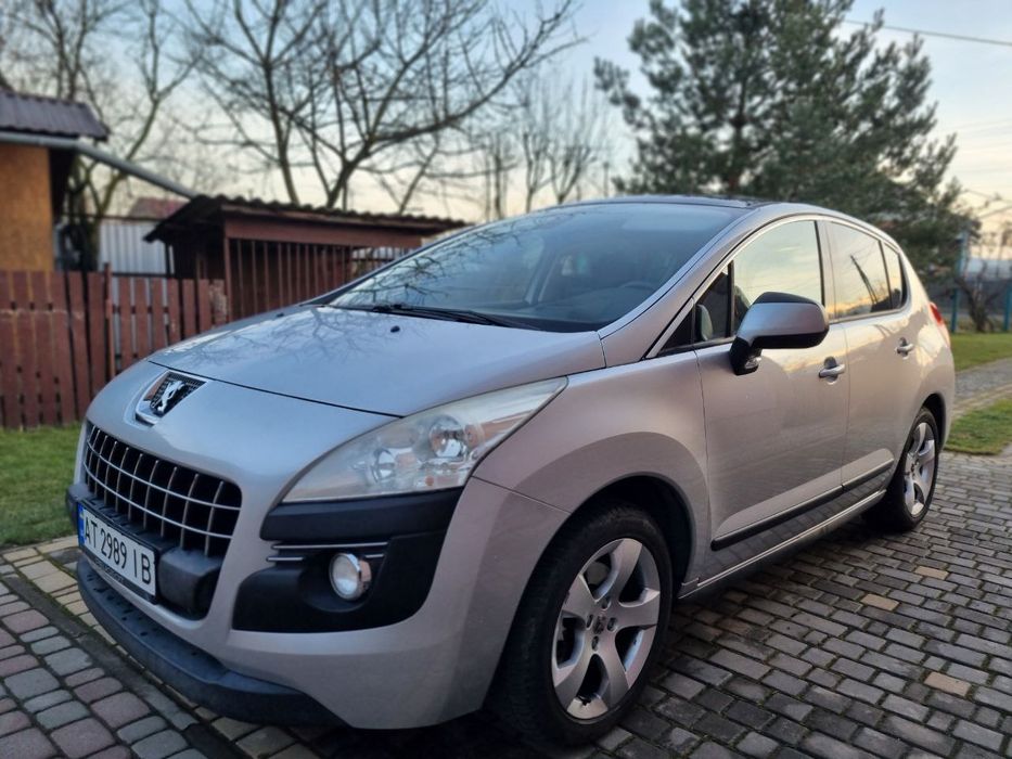 Пежо 3008. 2009р.в. 1.6 бензин