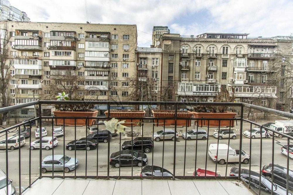 Продажа квартиры, ул. Льва Толстого, Шевченковский р-н, Центр