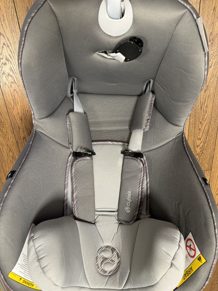 Cybex Sirona M2 I-size + Baza M