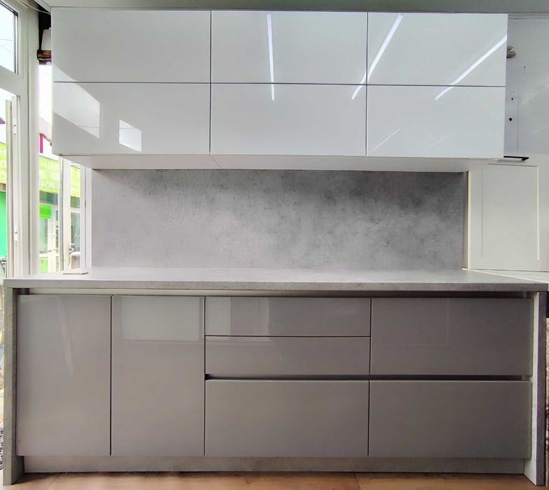 Распродажа Rehau акрил кухня выставочный образец