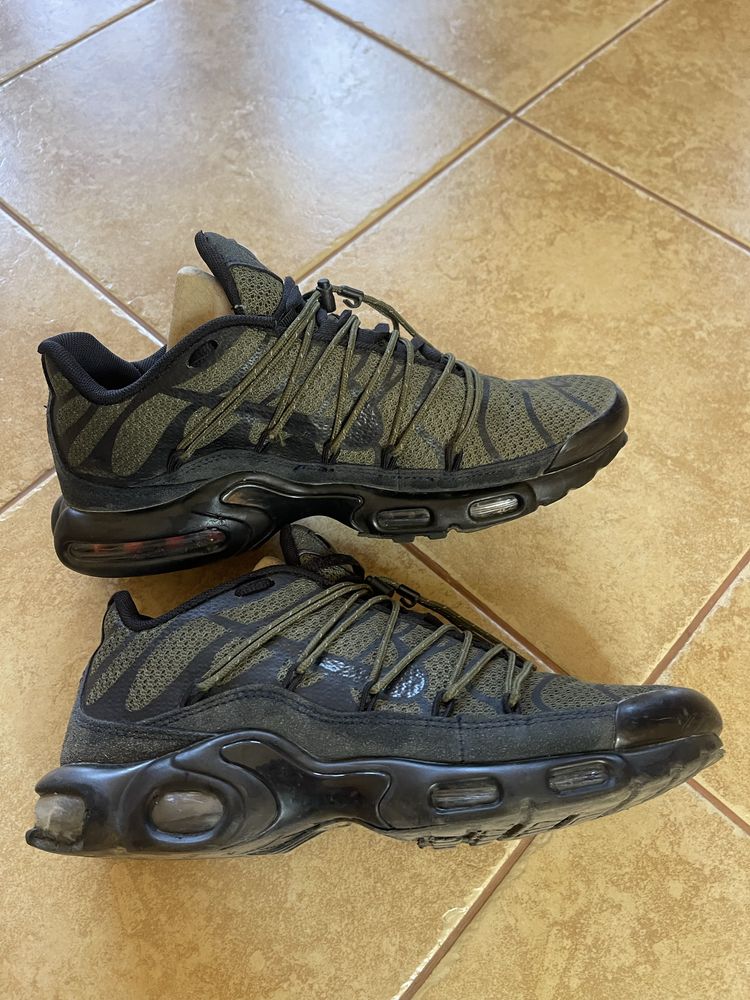 Nike Air Max TN Plus Khaki Black