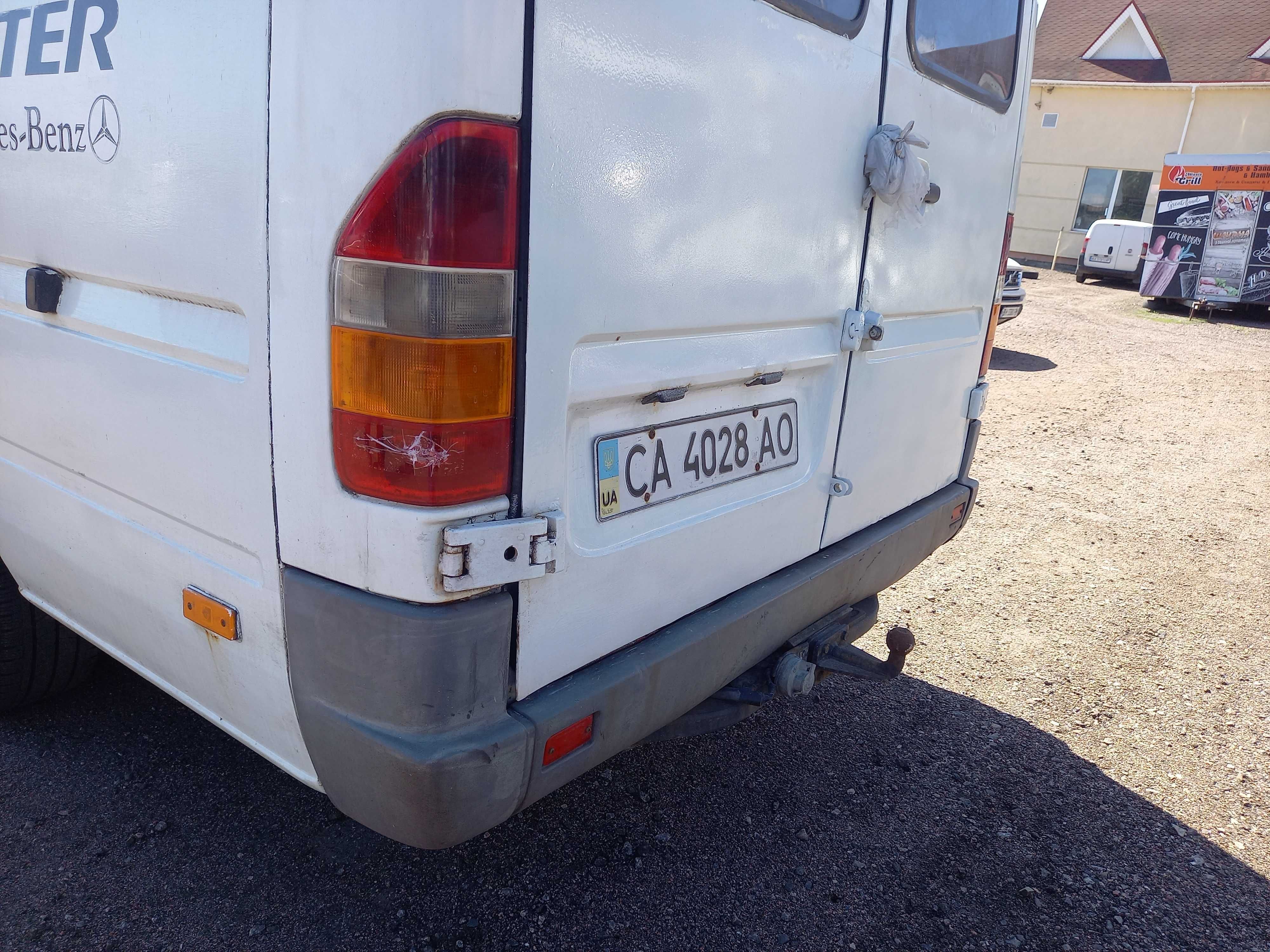 Mercedes-Benz Sprinter 1998 2,9CDi груз/пасс 12 мест