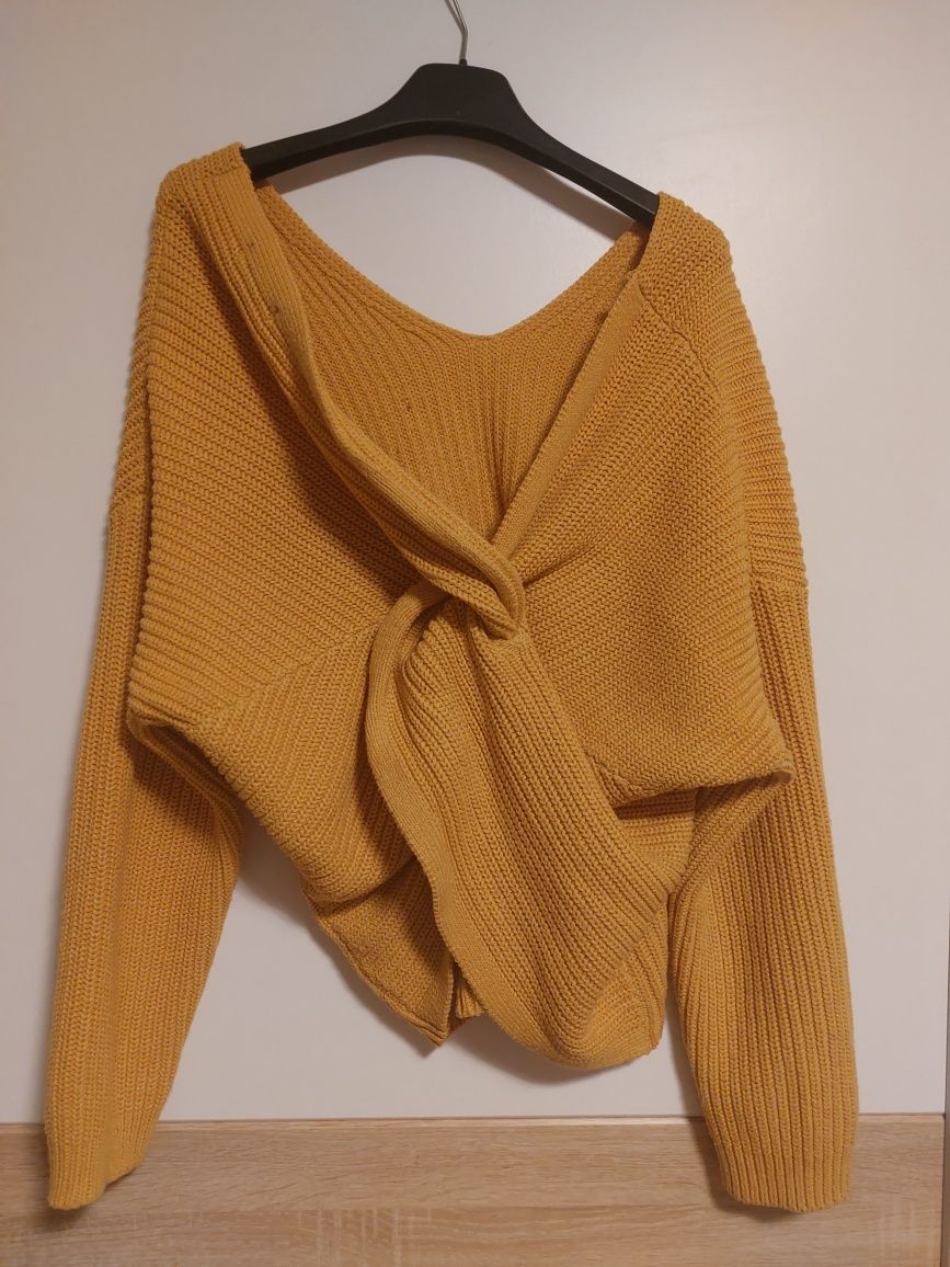 Sweter damski roz. M