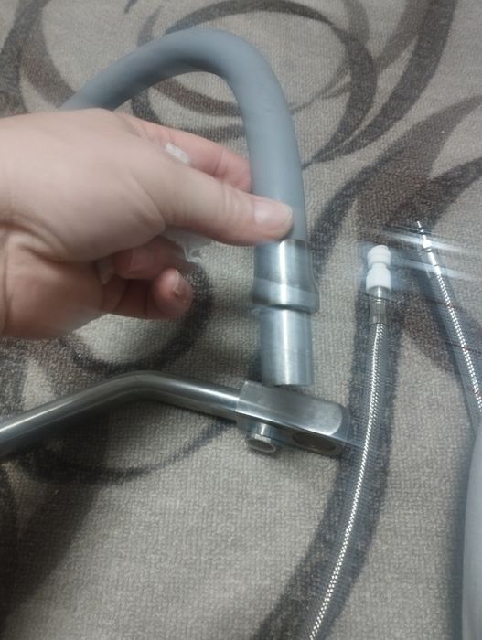 Змішувач , кран, на кухню Kroner.